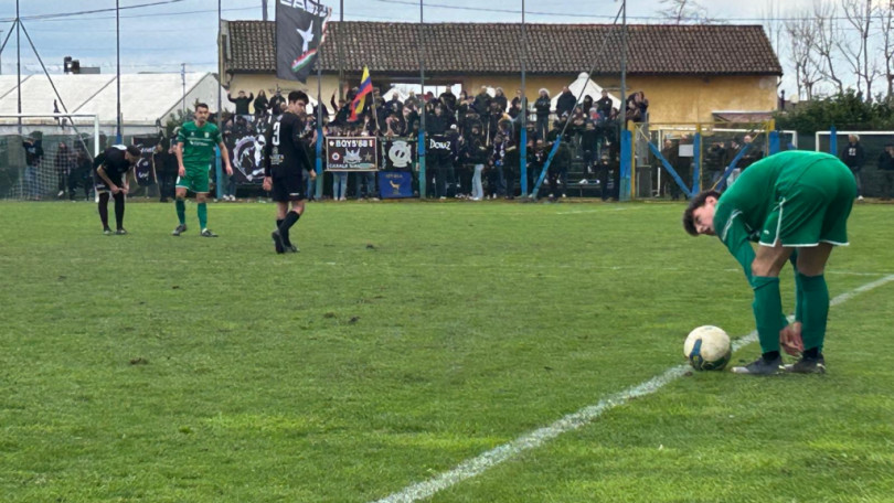 Calcio: Valenzana Mado sempre prima, frena il Città di Casale