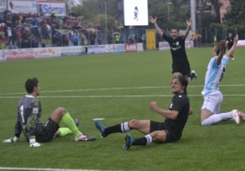 Entella-Casale 3-2: i play-off cominciano beffardi, ma gran prestazione dei neri a Chiavari!