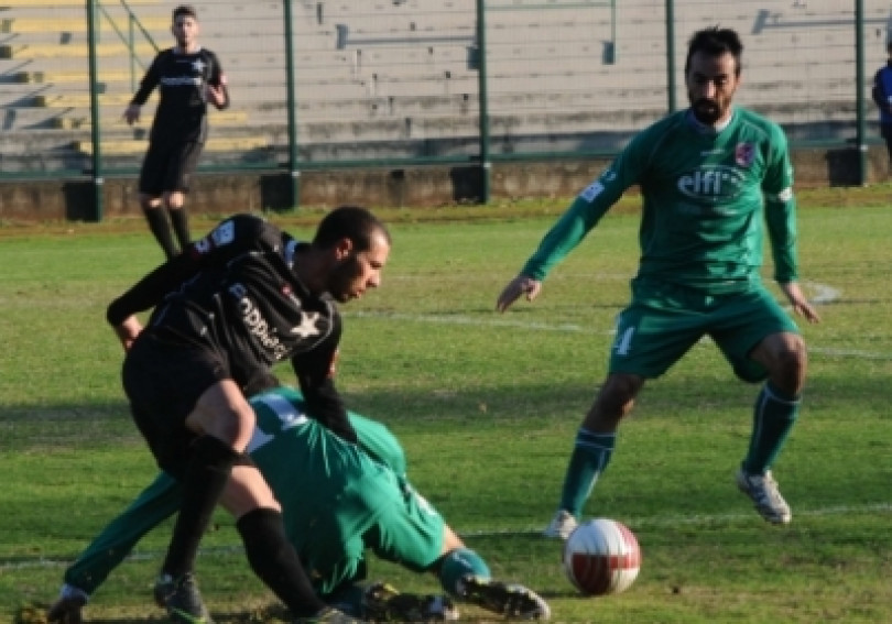 <b>Casale-Forlì 0-3</b>: i neri non hanno voltato pagina. Contestazione a fine gara.