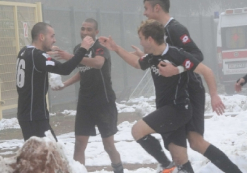 <b>Casale-Castiglione 3-0</b>: gran gioco e vittoria. Miglior difesa e nebbia? 