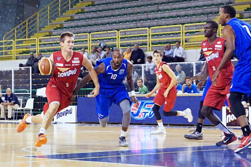 JC Novipiù, esordio con il botto! Vittoria a Reggio Calabria 61-62