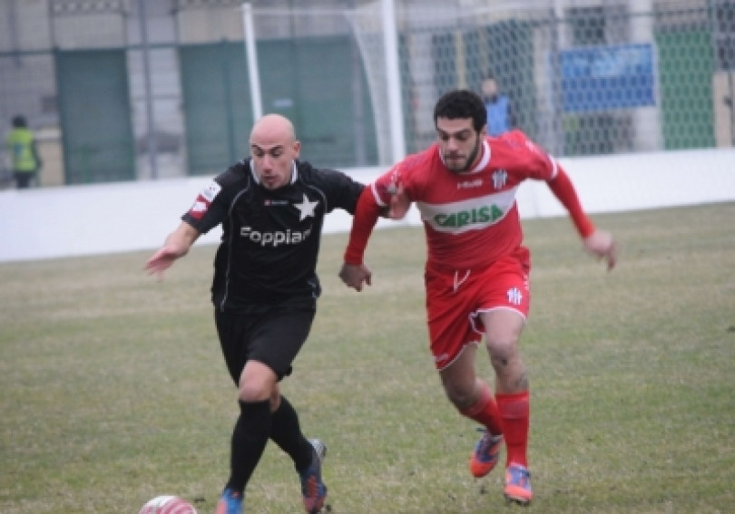 <b>Casale-Savona 0-0</b>: sfida alla capolista con poche palle-gol, ma ben giocata dai nerostellati