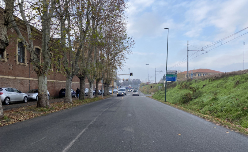 Videocontrollo al semaforo tra viale San Martino e corso Trento a Casale